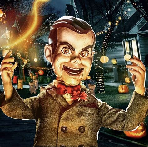 Goosebumps: Slappy the dummy HD CLIP .